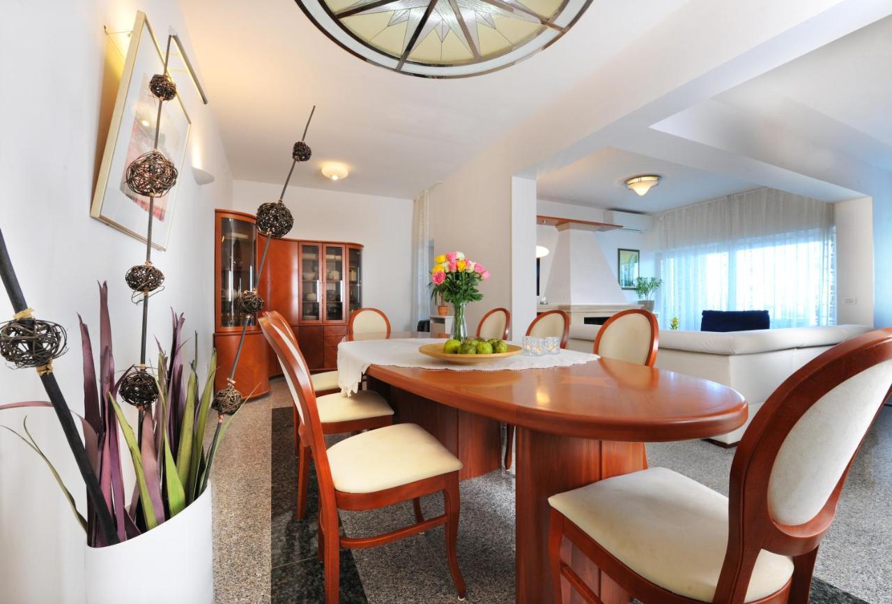 Villa Cablex Цървени Връх Екстериор снимка